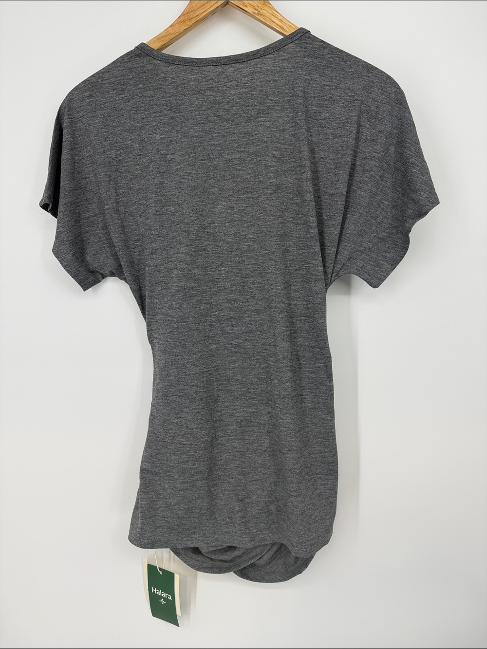 HALARA V Neck Short Sleeve Ruched Casual Top Size Medium NEW - Picture 5 of 8